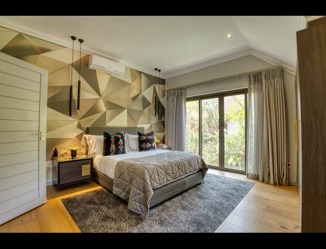 4 BEDROOM HOUSE FOR SALE IN ZIMBALI ESTATE
